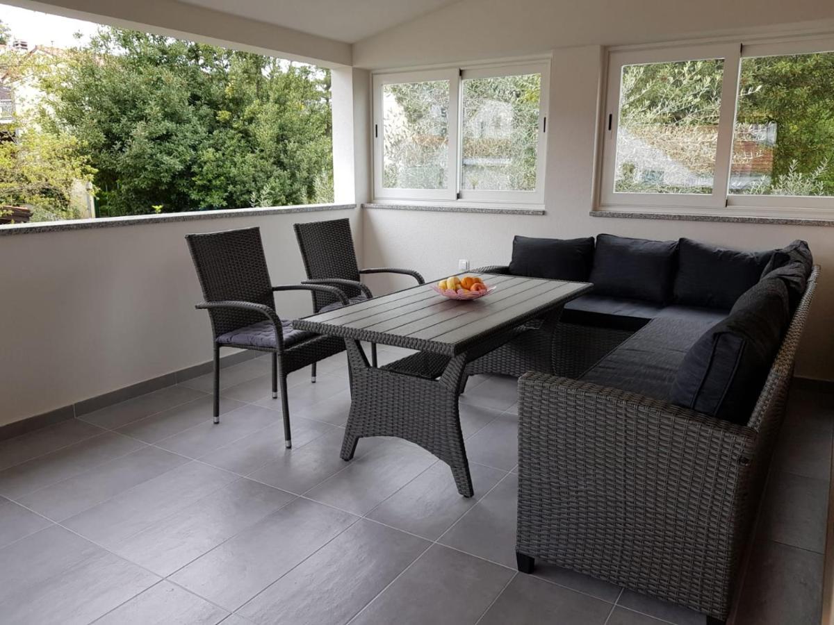Apartamento Relax Zone III Malinska Exterior foto